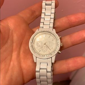 Watch with diamond edge